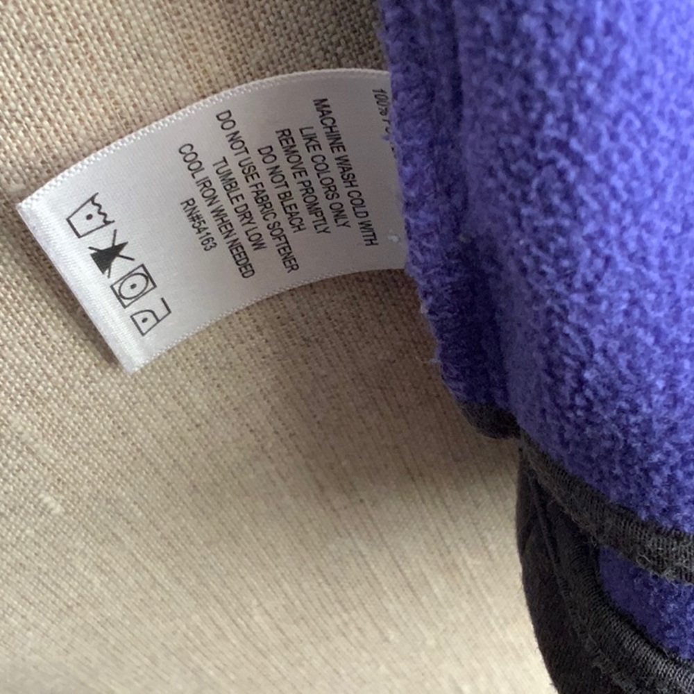 Calvin Klein Performance Jacket - Picture 5 of 6